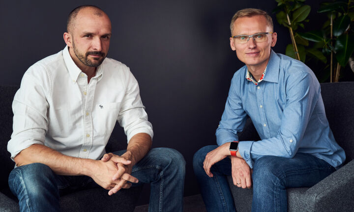 founders@mobile